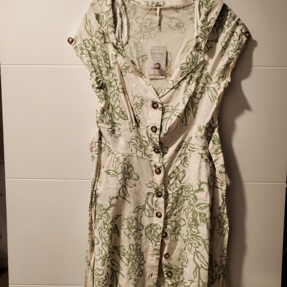 Free People, A Thing Called Love cream and green dress, NWT, Size 12.